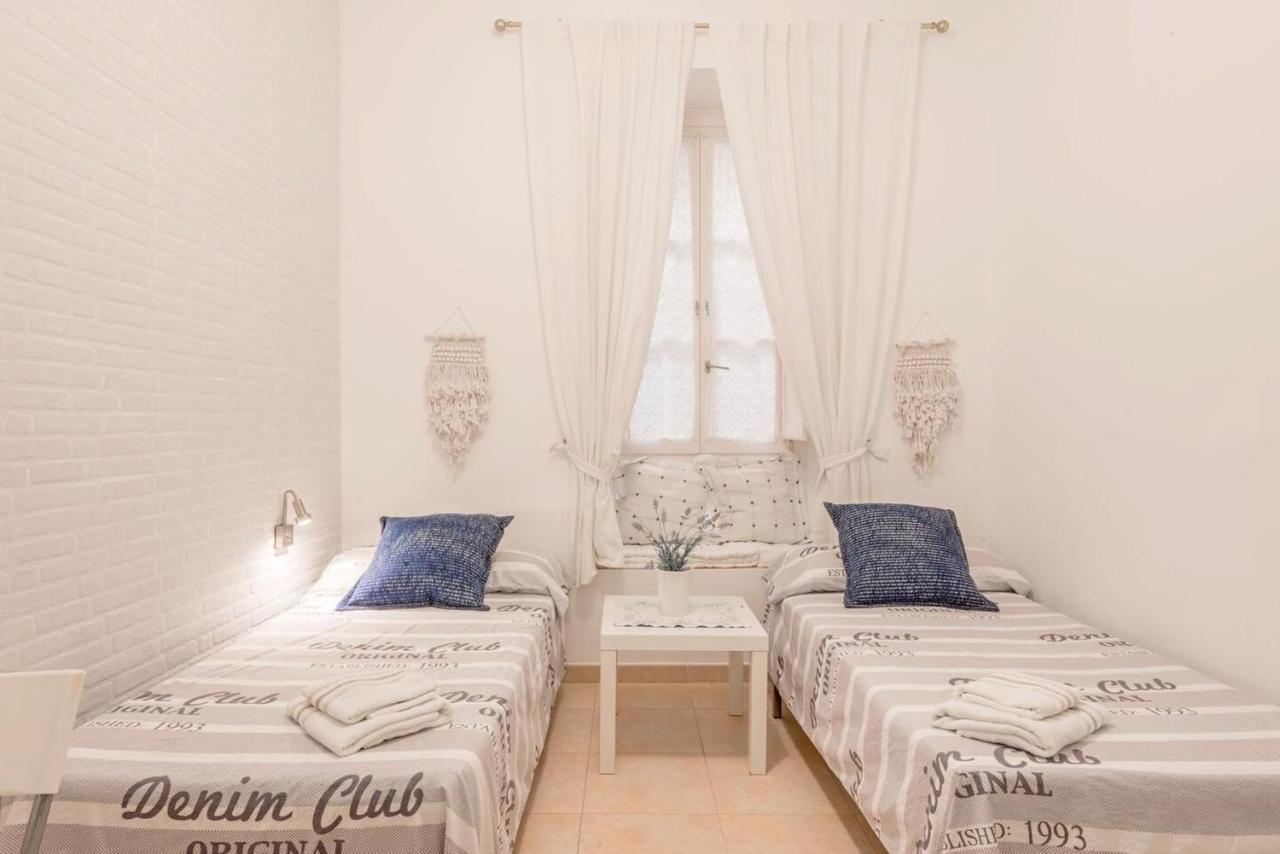 Alojamientos Cadiz Sol ภายนอก รูปภาพ