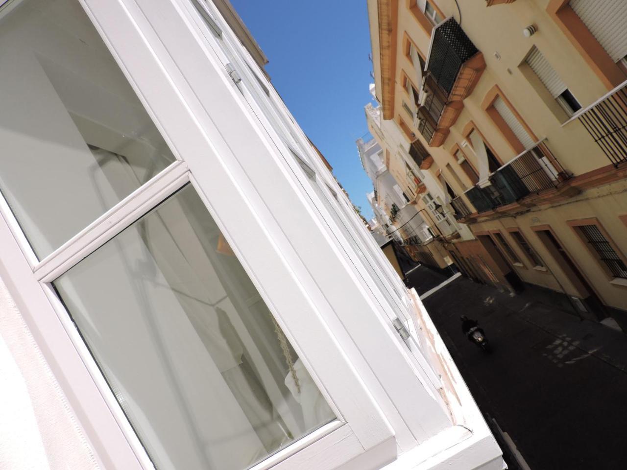 Alojamientos Cadiz Sol ภายนอก รูปภาพ